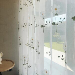 VISILLOS BORDADOS MARGARITAS (2 paños de 140 x 230 cm c/u-Argollas metálicas)